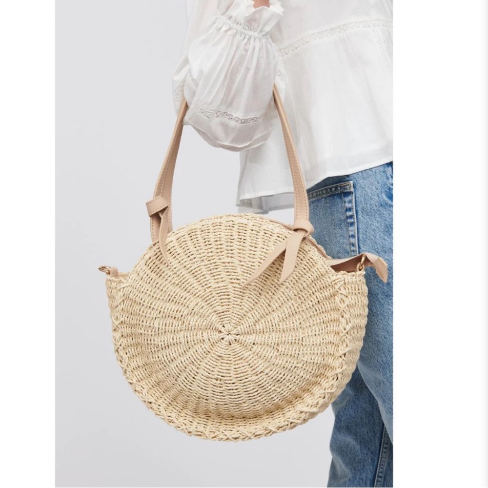 NWT! URBAN ‘ELLESMERE ‘ rope crossbody bag